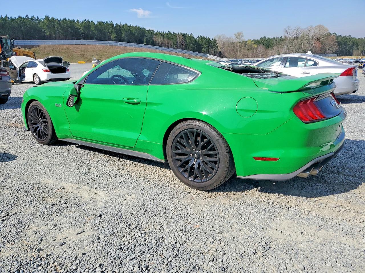 2019 Ford Mustang Gt - Фото 2