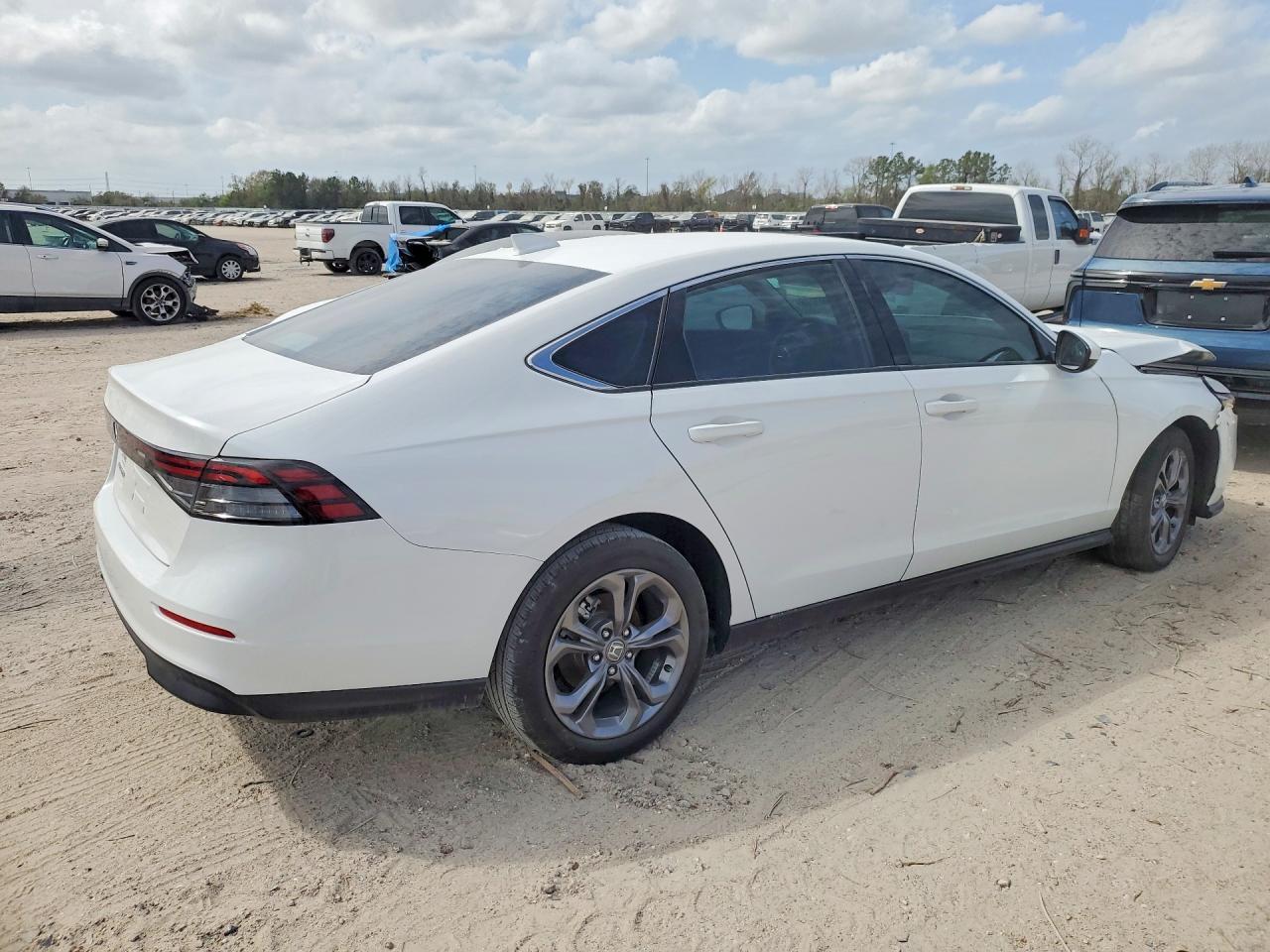 2024 Honda Accord Ex - Фото 3