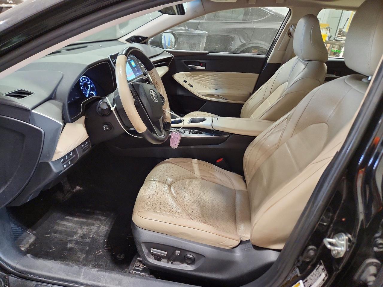 2019 Toyota Avalon Hybrid Limited - Фото 7