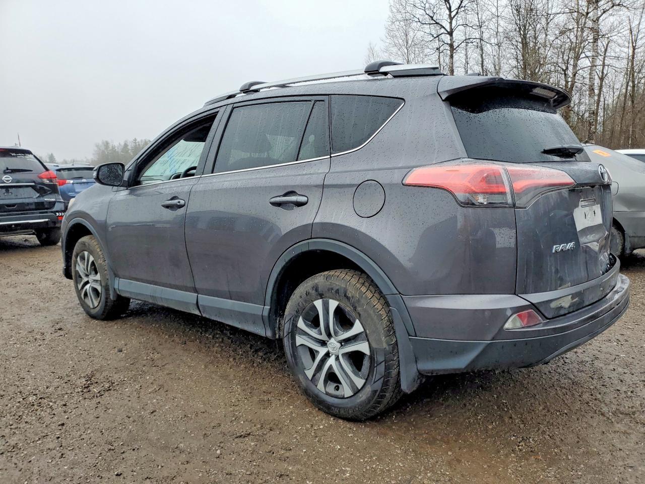 2016 Toyota Rav4 Le - Image 2