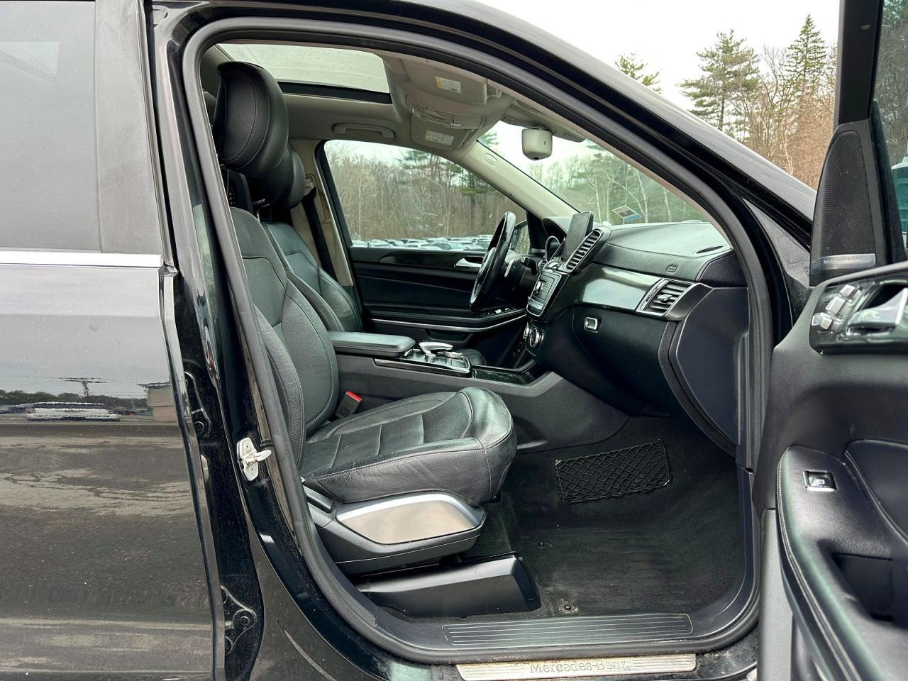 2017 Mercedes-Benz Gls 550 4Matic - Image 6