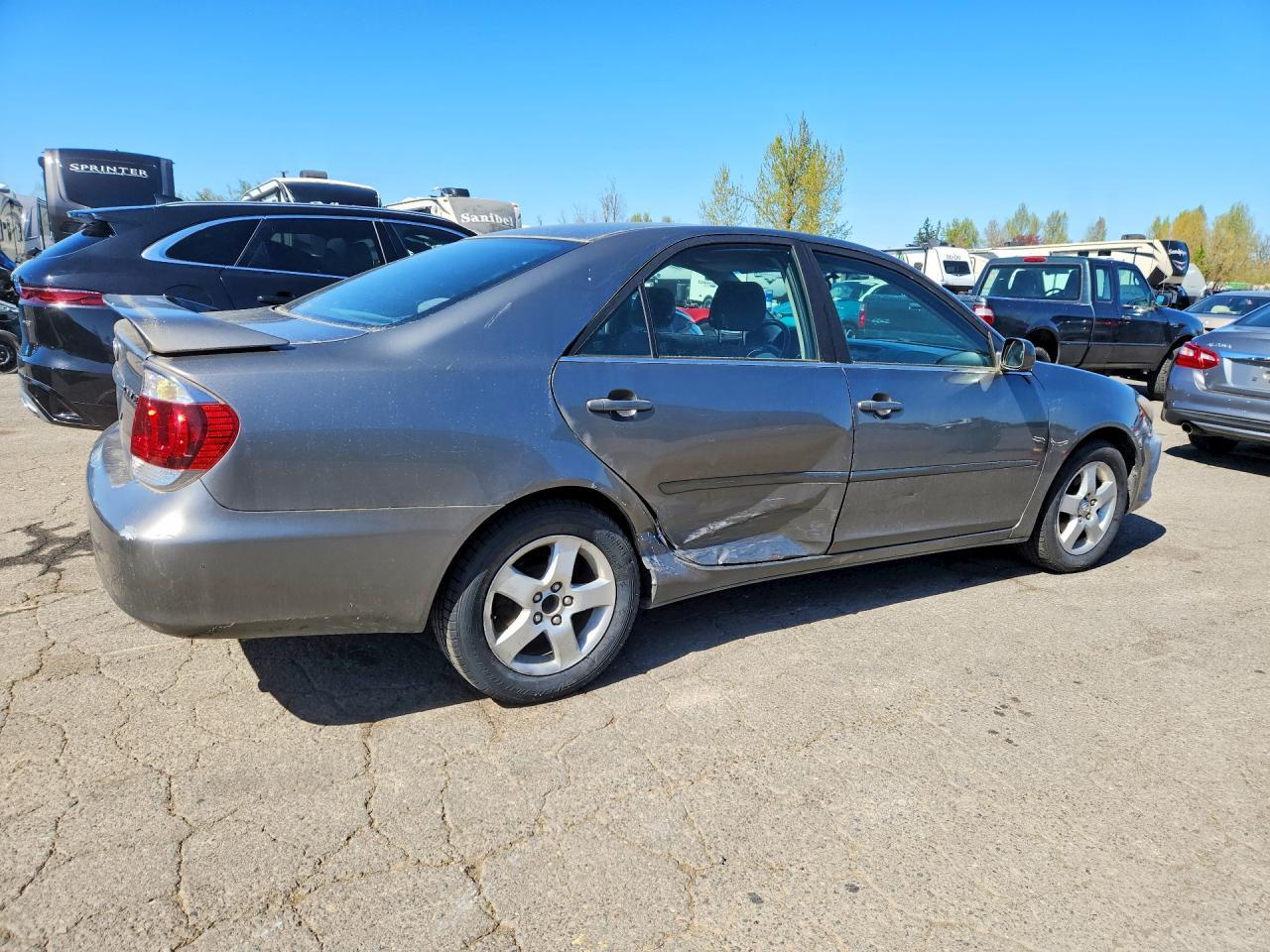 2005 Toyota Camry Se - Image 3