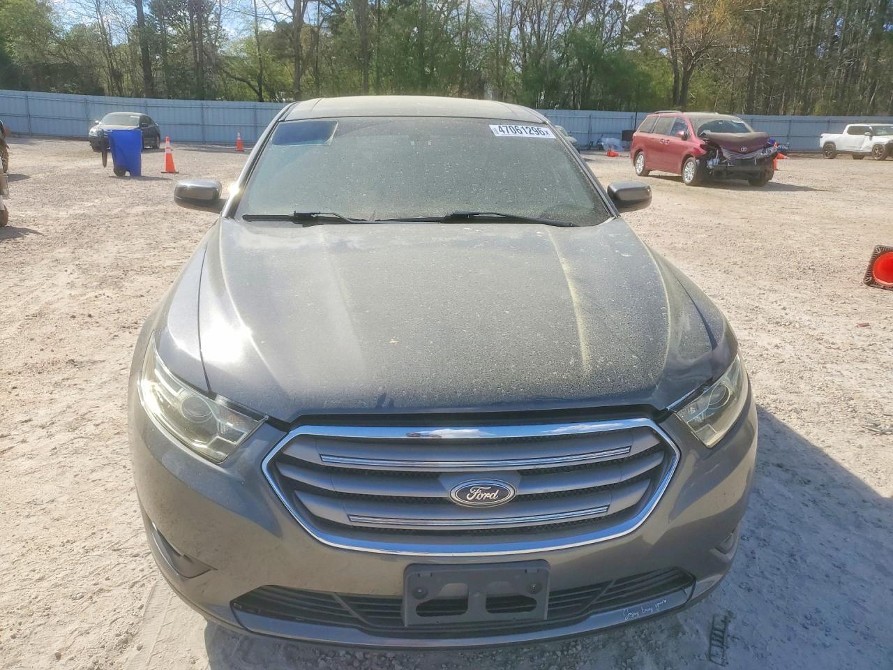 2015 Ford Taurus Sel - Фото 5