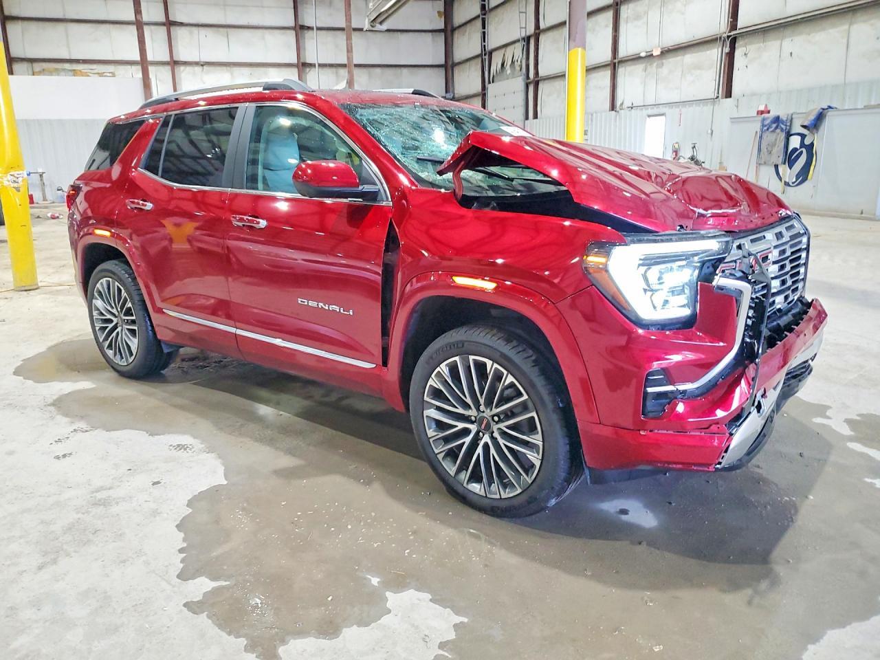 2026 GMC Terrain Denali - Image 4