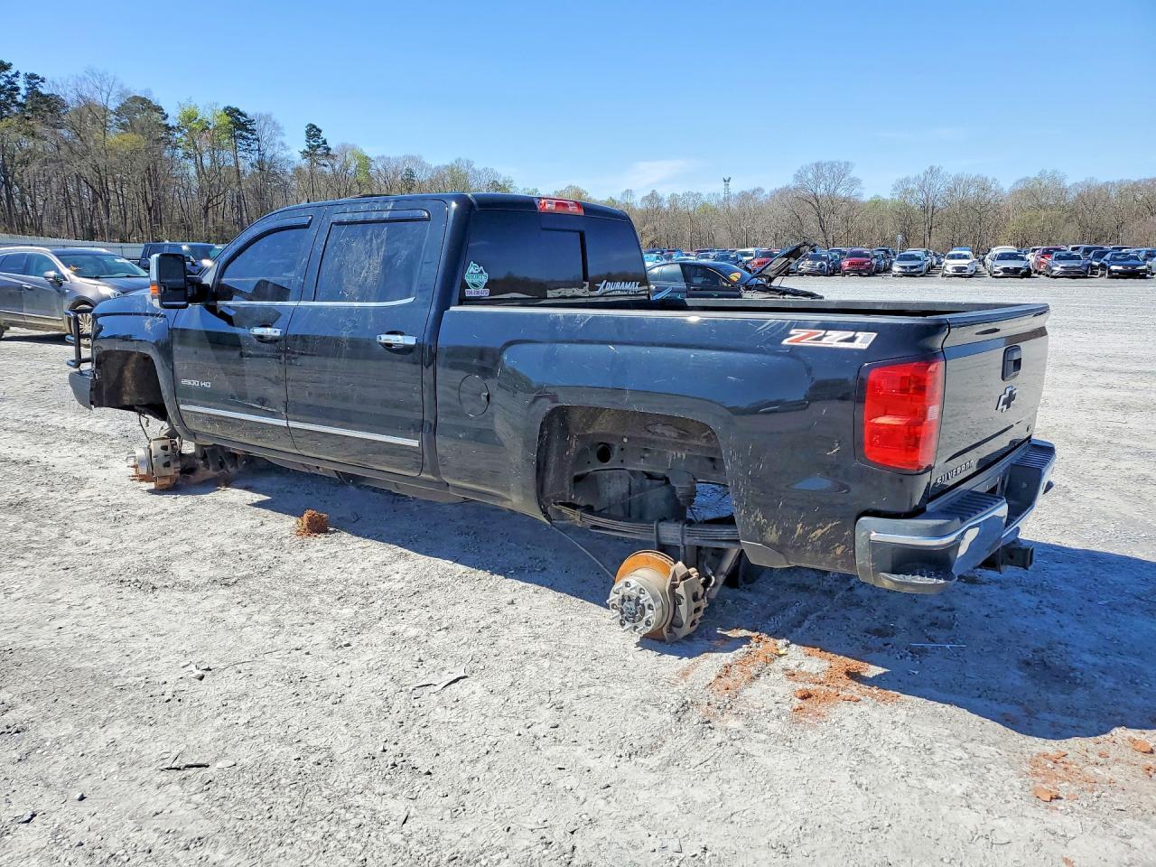 2015 Chevrolet Silverado K2500 Heavy Duty Ltz - Image 2