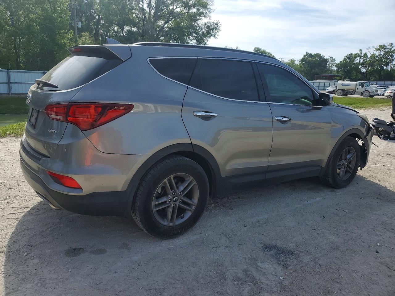 2017 Hyundai Santa Fe Sport 2.4L - Фото 3