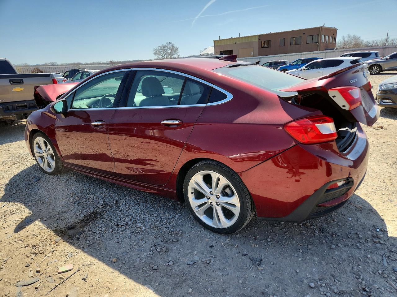 2016 Chevrolet Cruze Premier - Фото 2