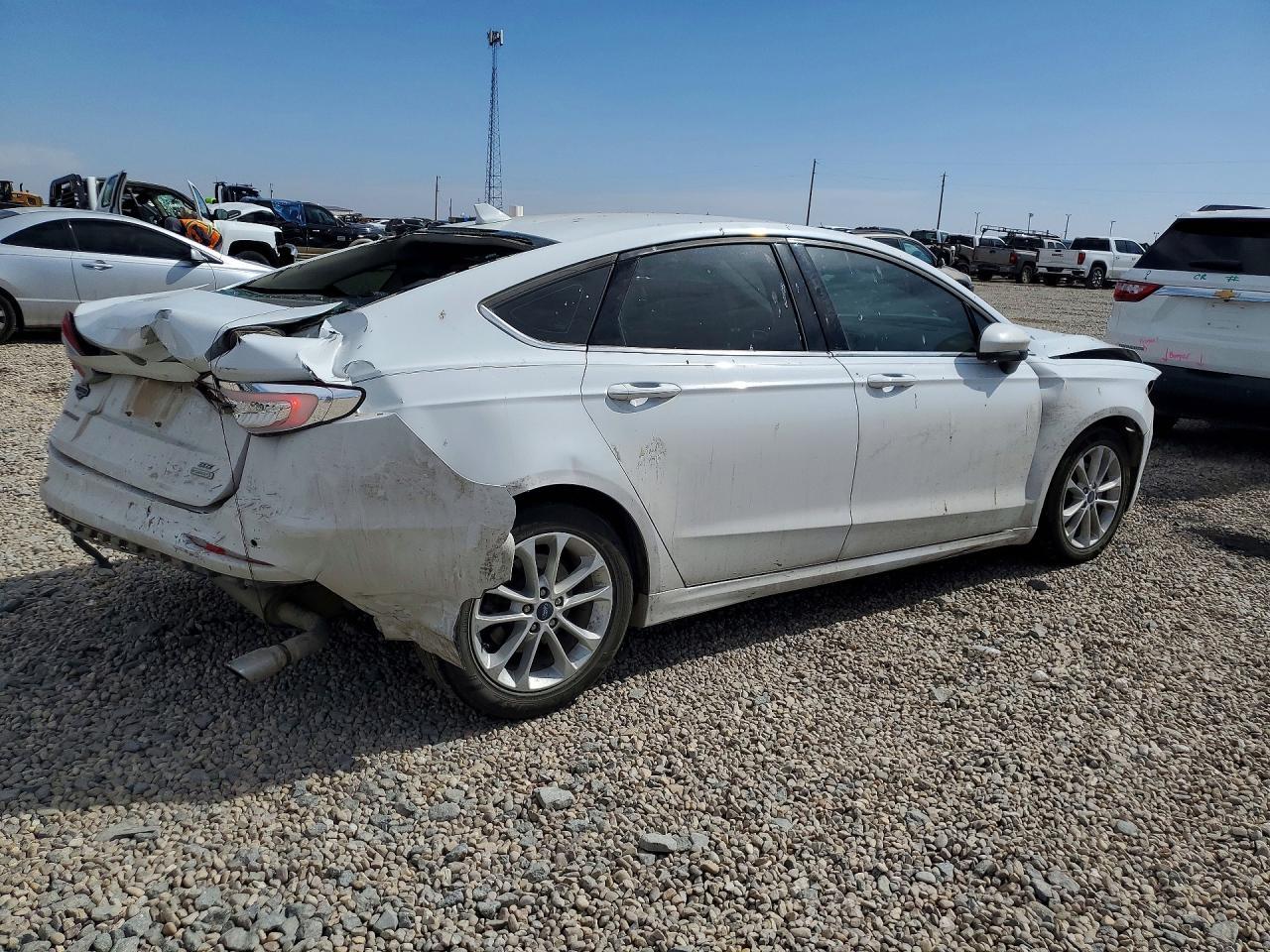 2019 Ford Fusion Se - Фото 3