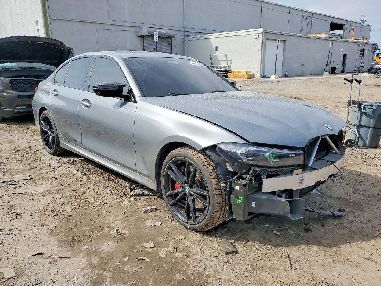 2023 BMW M340Xi - Фото 4