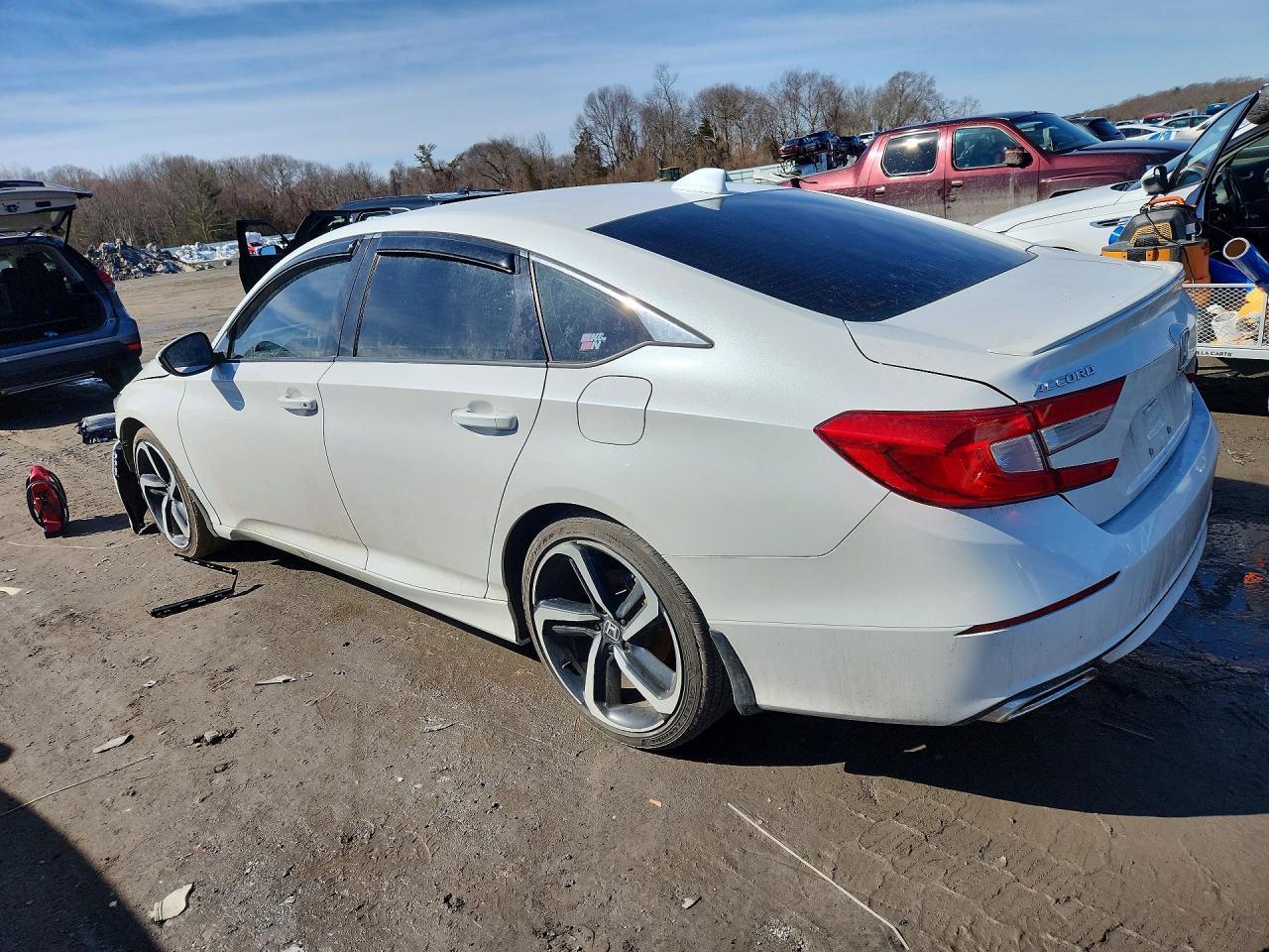 2019 Honda Accord Sport - Фото 2