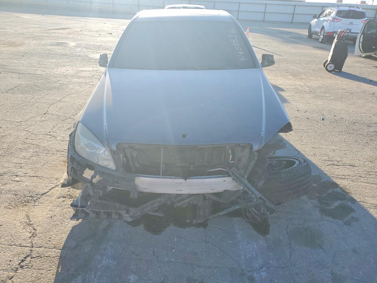 2011 Mercedes-Benz C 300 - Фото 5