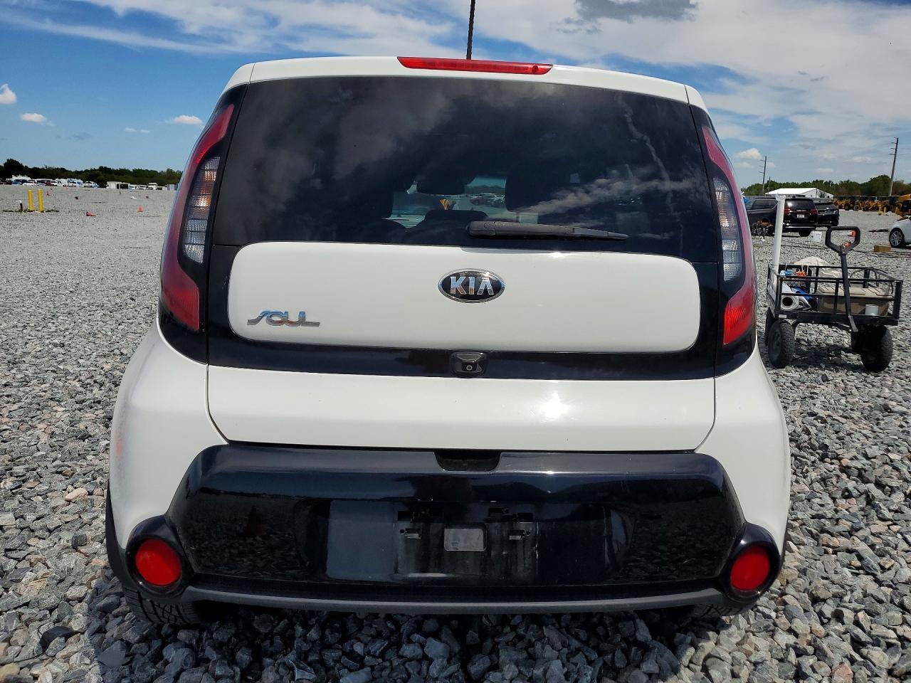 2016 Kia Soul + - Image 6