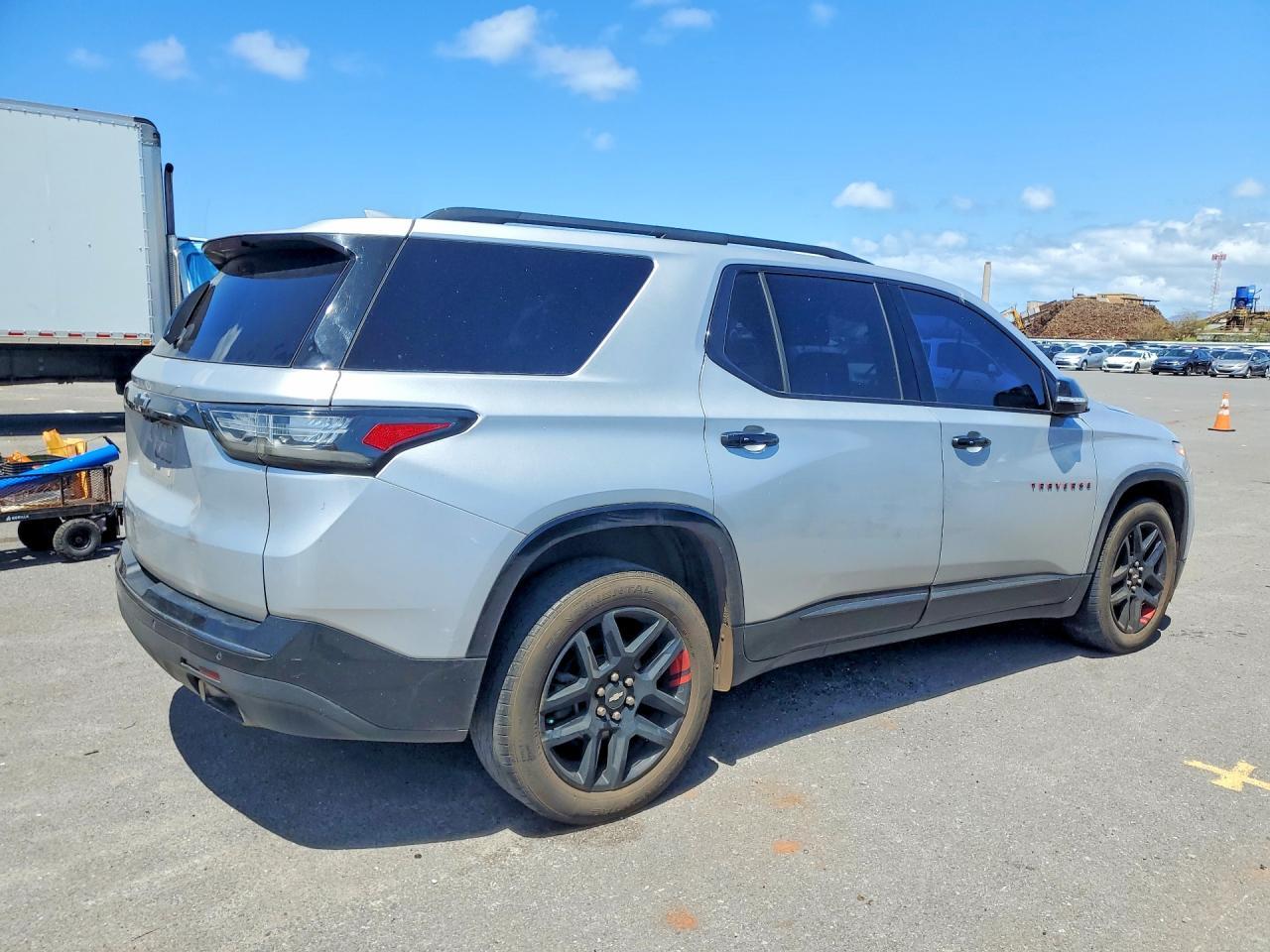 2019 Chevrolet Traverse Premier - Фото 3