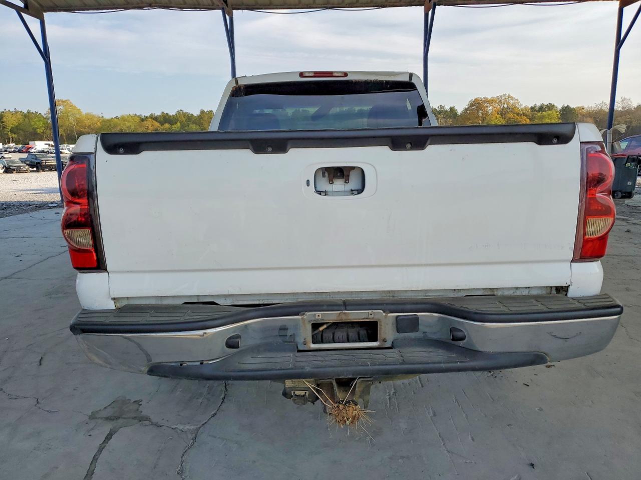 2003 Chevrolet Silverado C1500 - Image 6