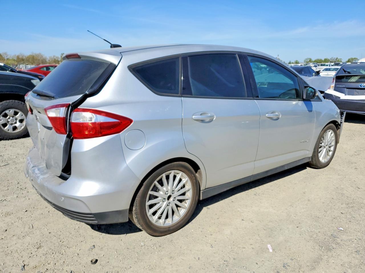 2013 Ford C-Max Se - Image 3