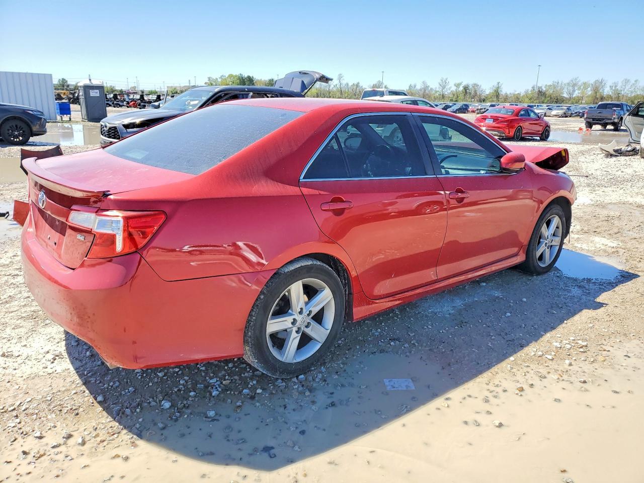 2013 Toyota Camry Se - Фото 3