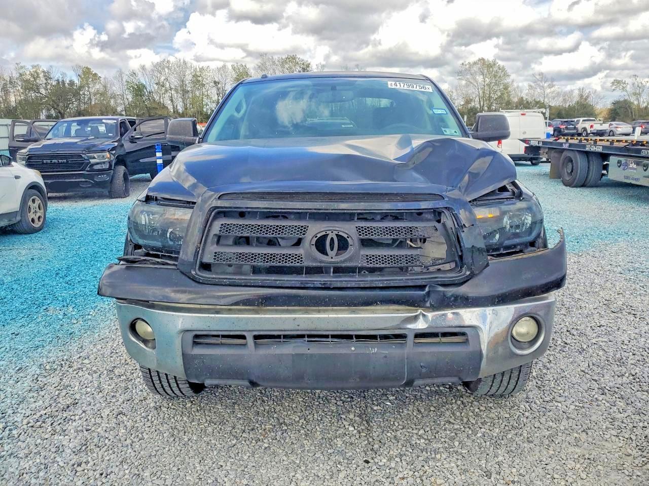 2013 Toyota Tundra Grade - Image 5
