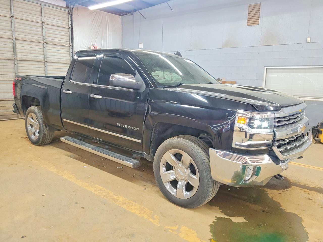 2016 Chev Silverado - Фото 4