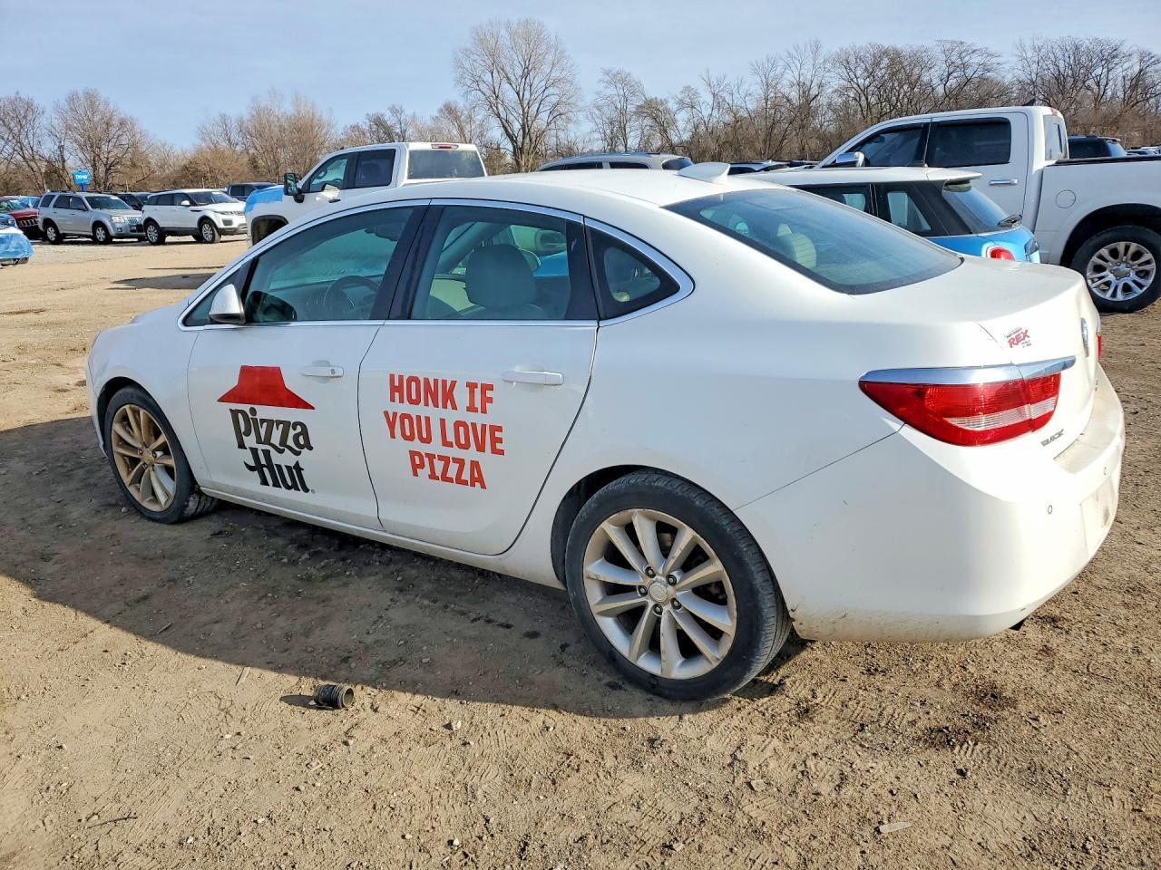 2015 Buick Verano Convenience - Фото 2