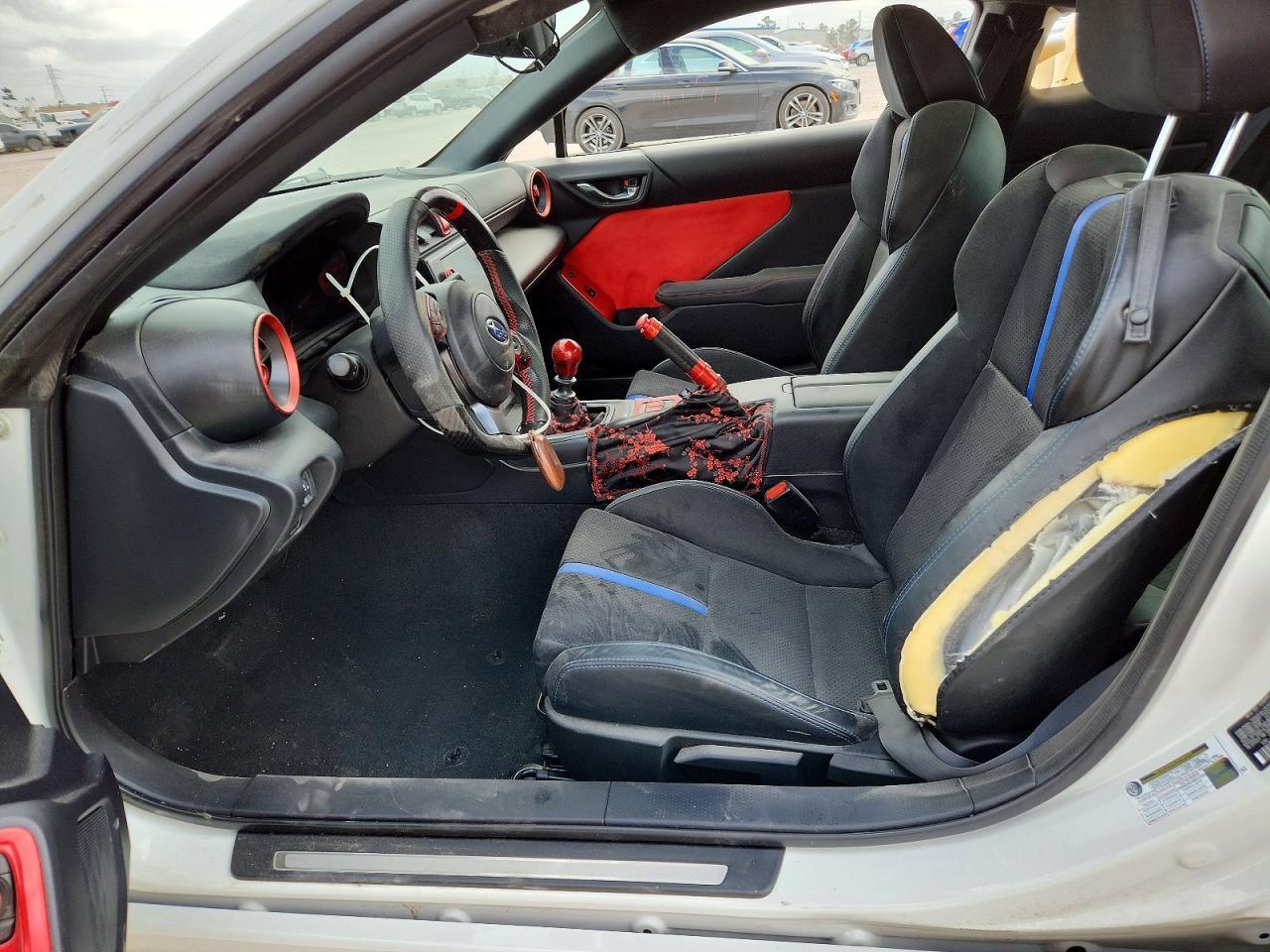 2025 Subaru Brz Ts - Фото 7