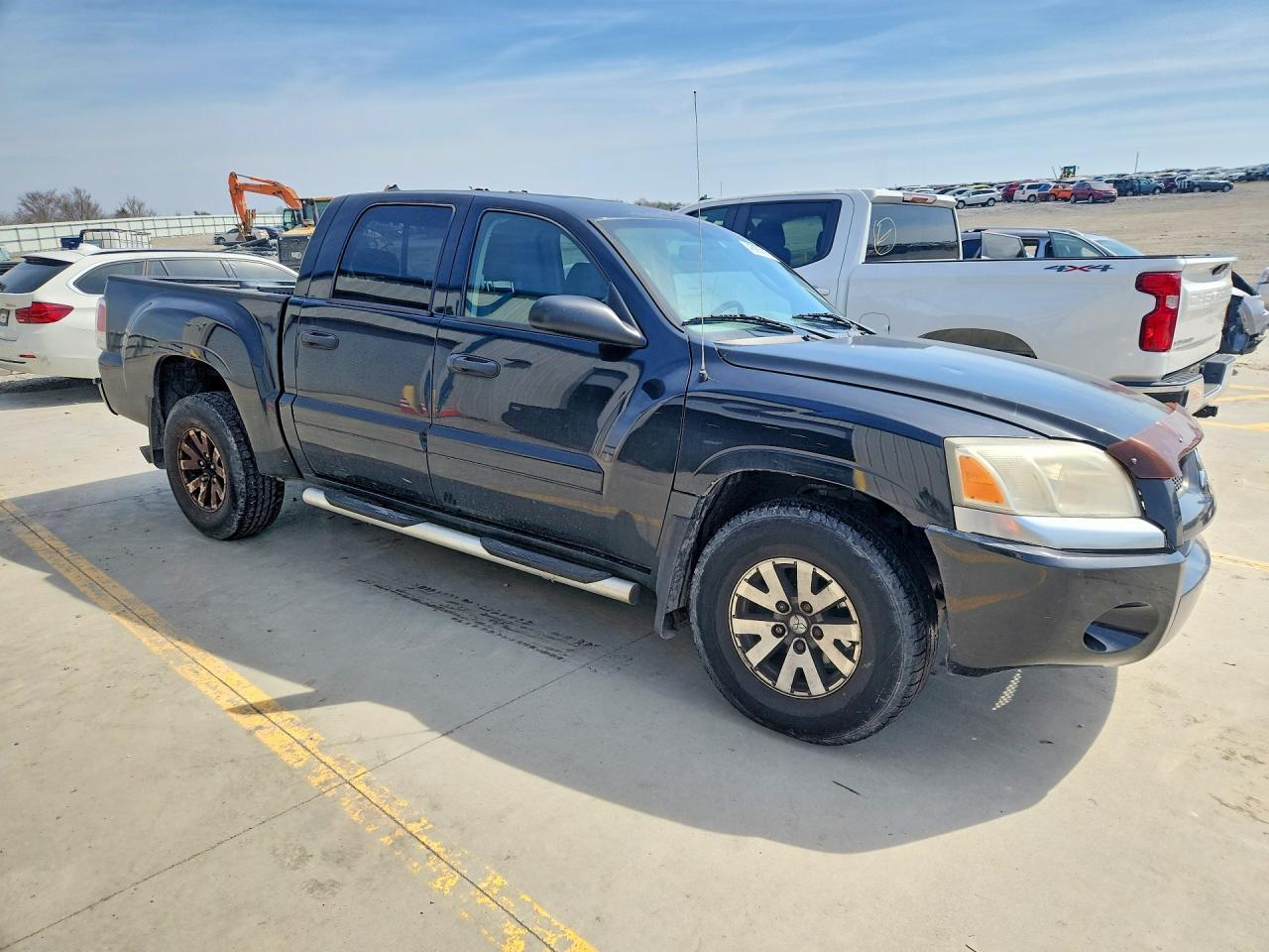 2008 Mitsubishi Raider Ls - Фото 4