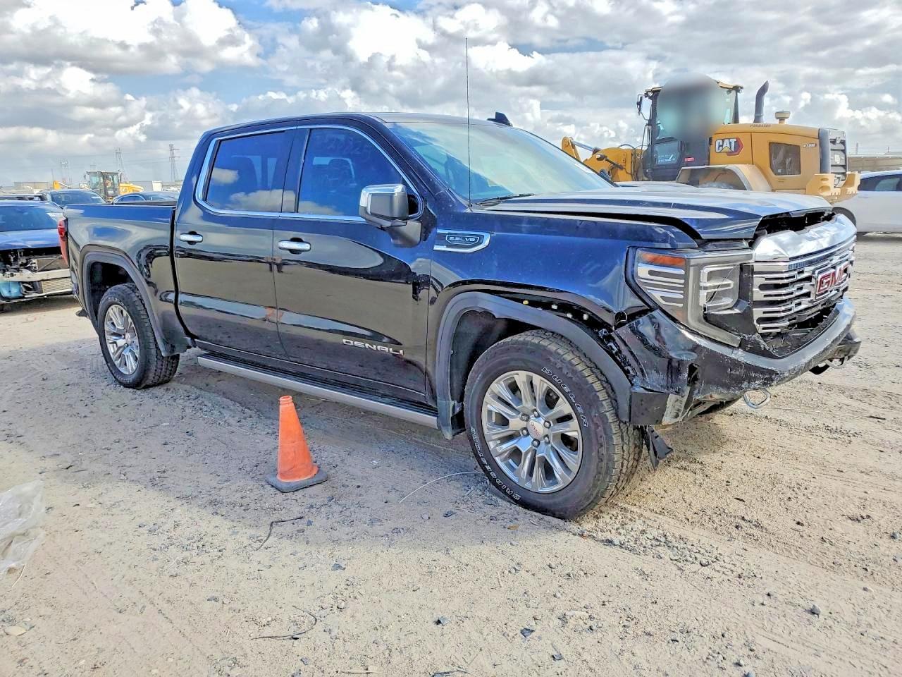 2022 GMC Sierra K1500 Denali - Фото 5