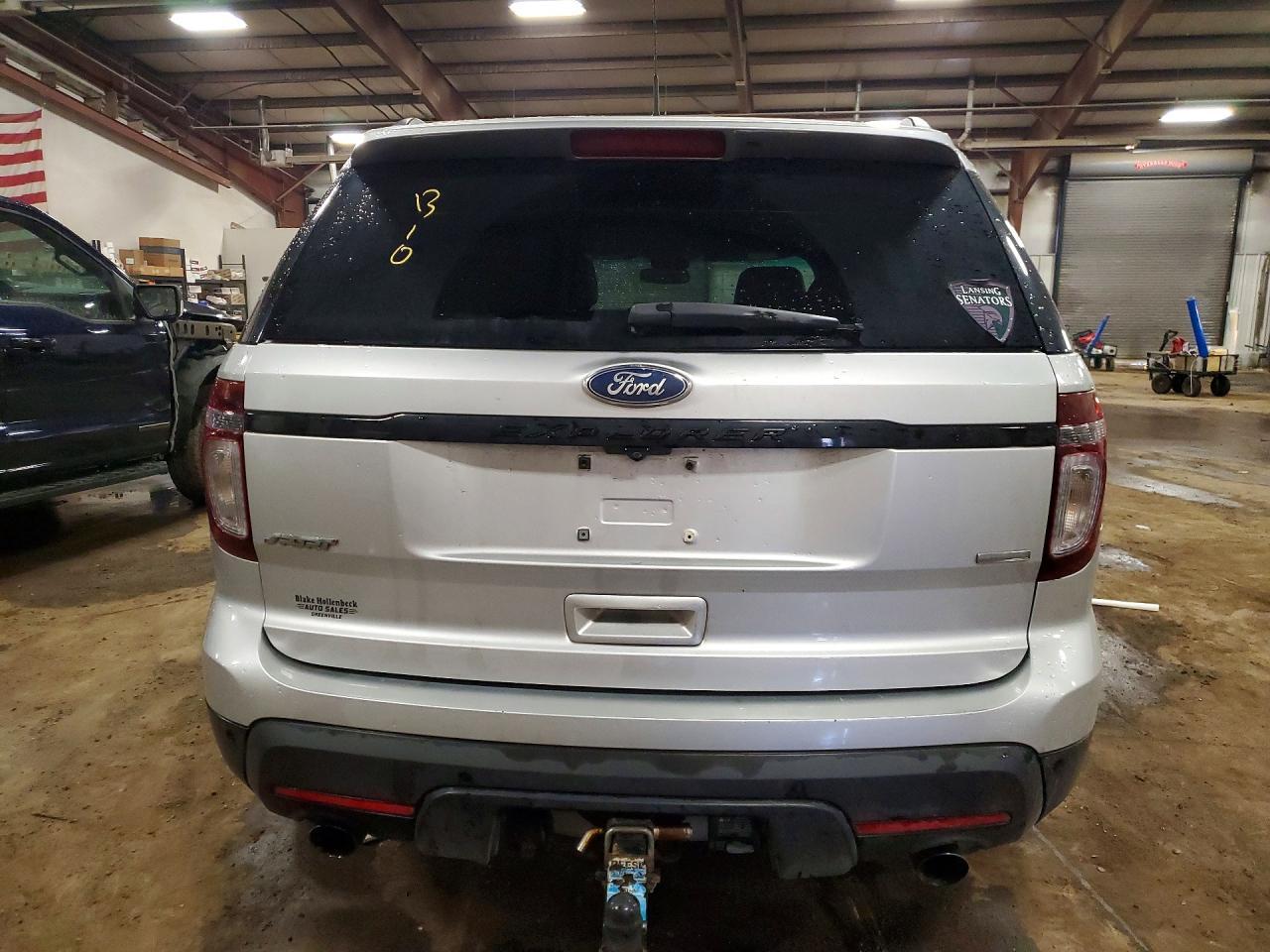 2015 Ford Explorer Sport - Фото 6