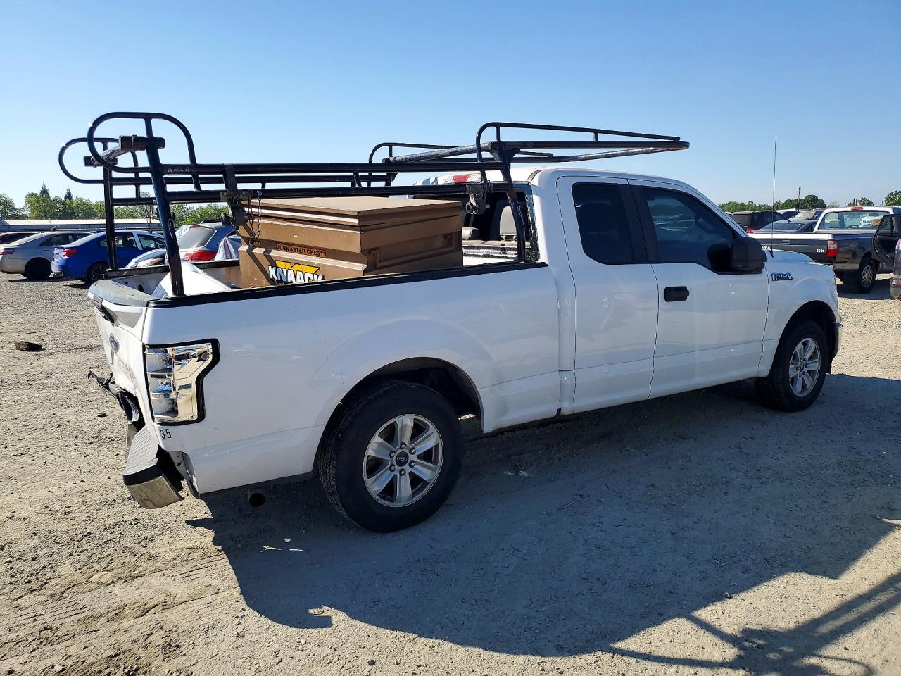2018 Ford F150 Super Cab - Image 3