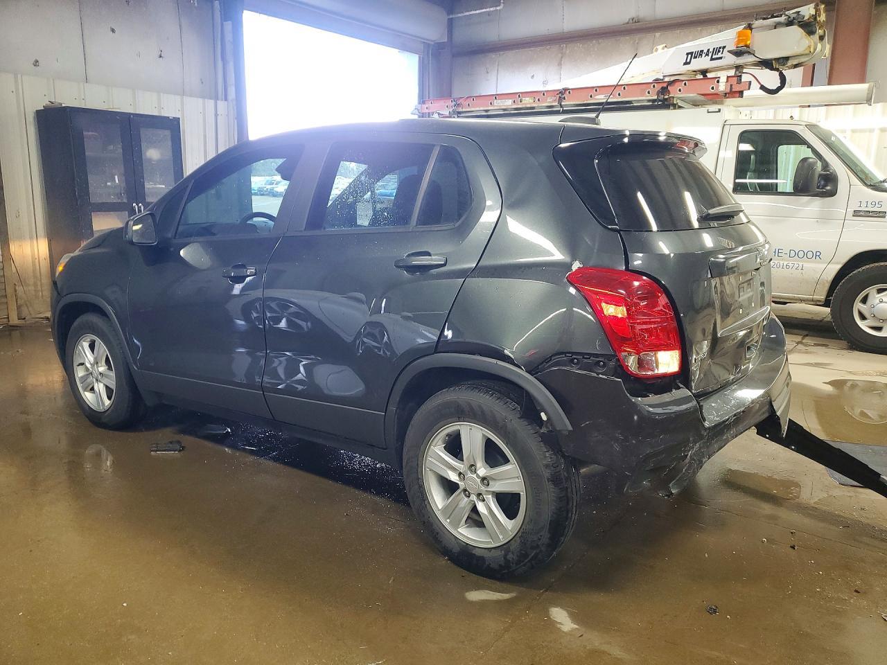2020 Chevrolet Trax Ls - Image 2