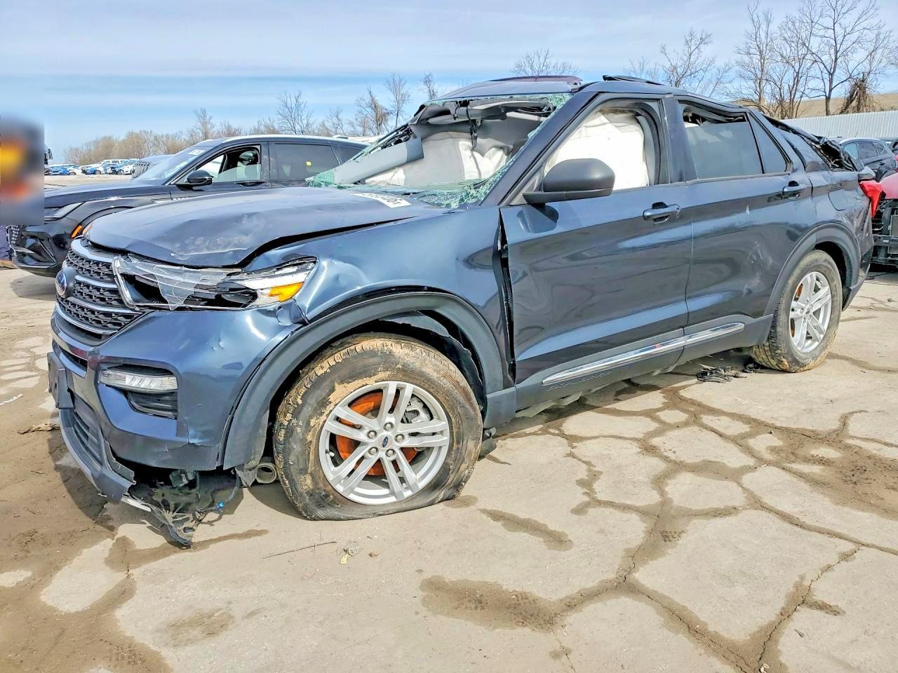 2022 Ford Explorer Xlt