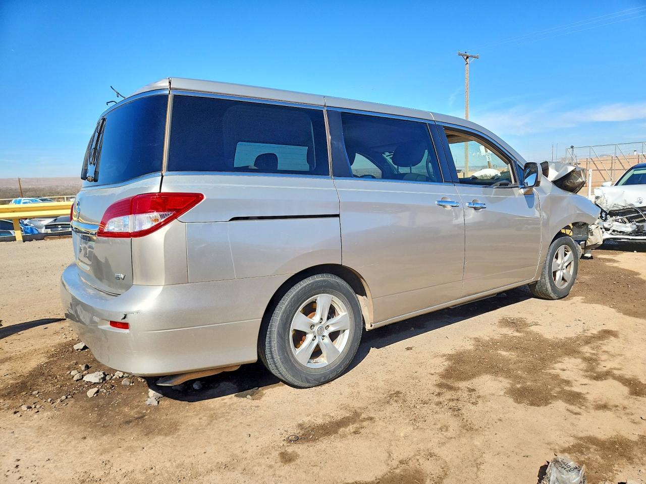 2012 Nissan Quest 3.5 S - Фото 3