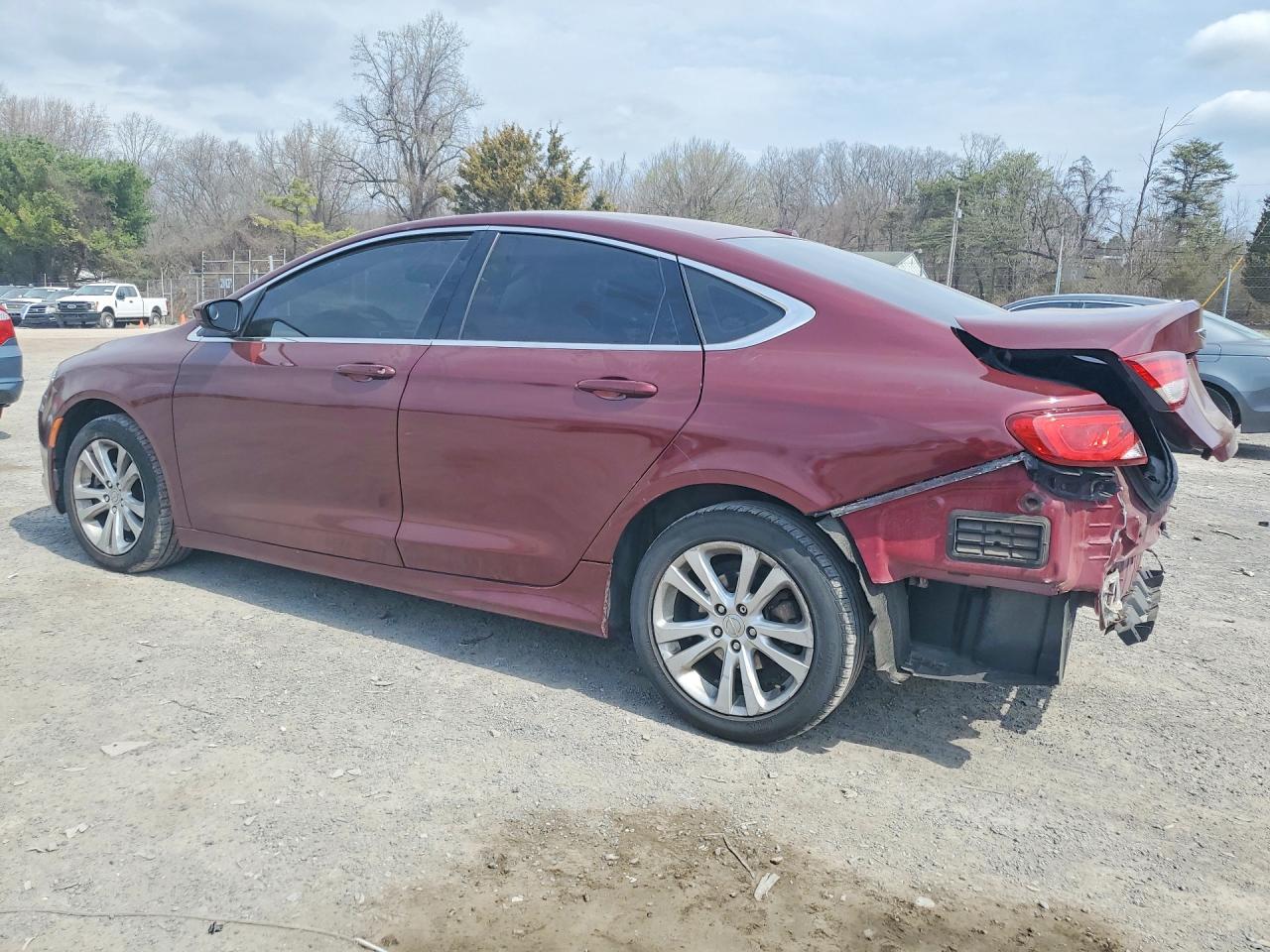 2015 Chrysler 200 Limited - Image 2