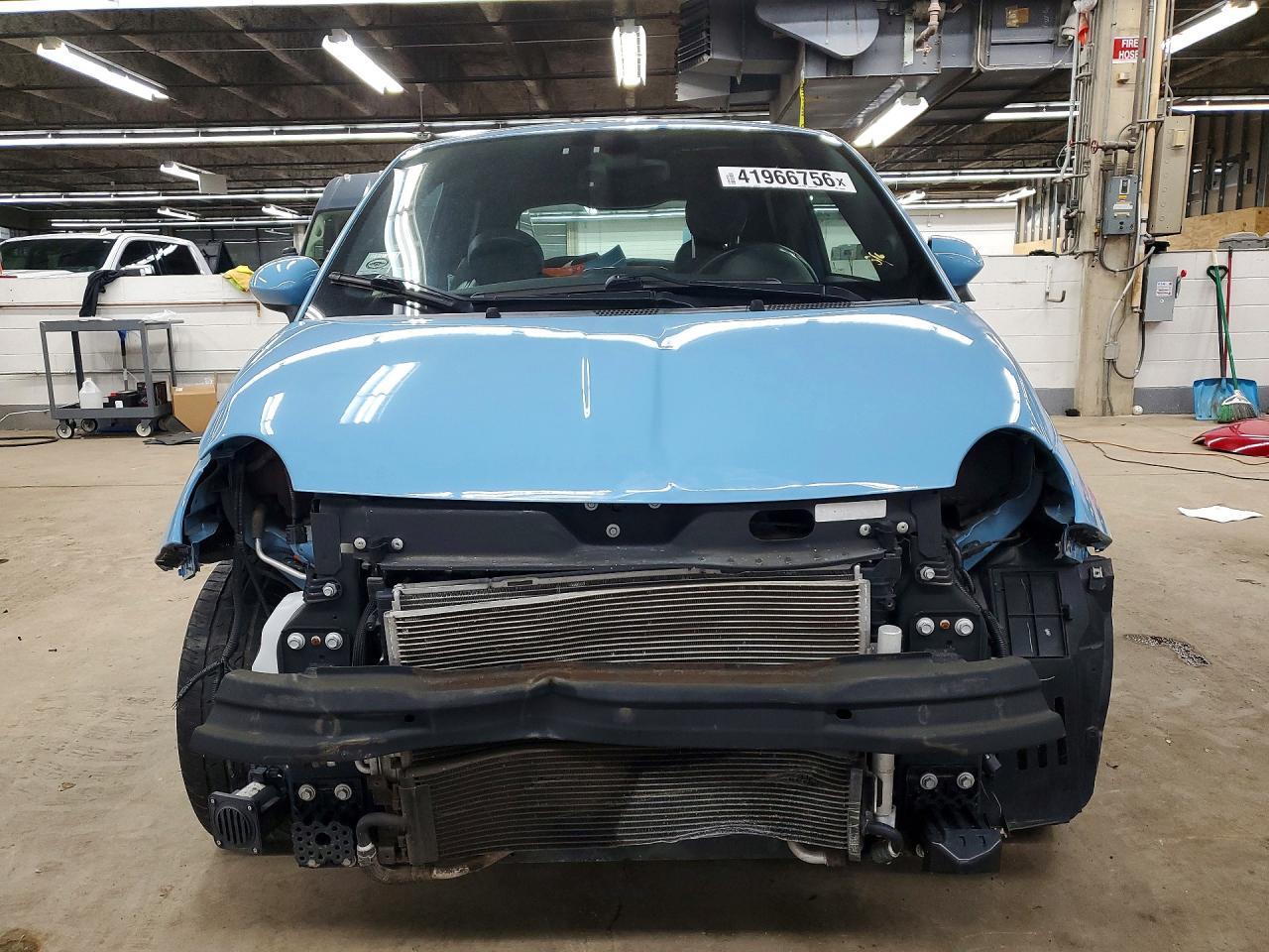 2016 Fiat 500 Electric - Image 5