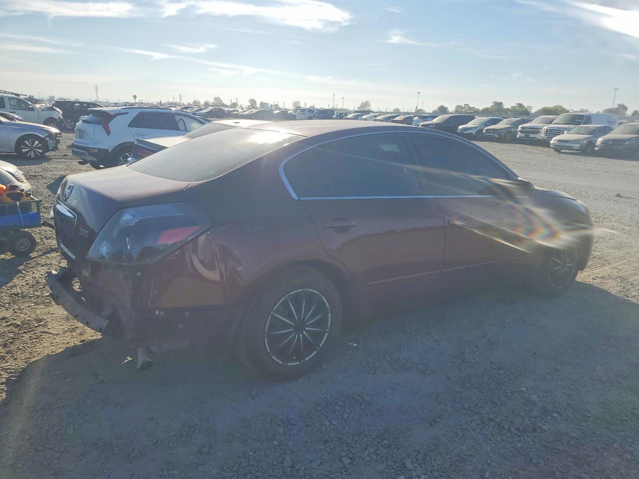 2011 Nissan Altima 2.5 - Фото 3