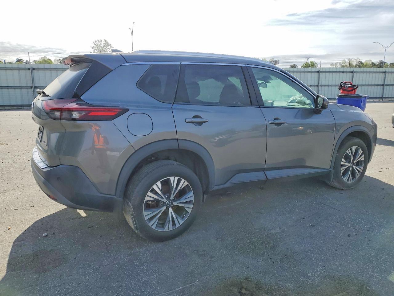 2021 Nissan Rogue Sv - Фото 3