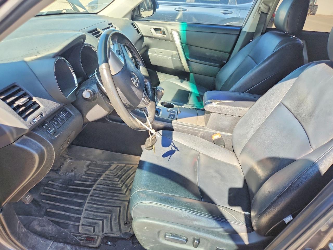 2013 Toyota Highlander Se - Фото 7