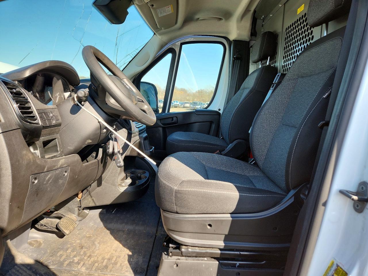 2024 Ram Promaster 2500 Utility / Service Van - Фото 7