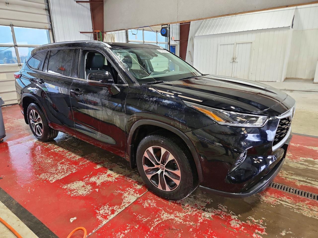 2021 Toyota Highlander Xle - Фото 4