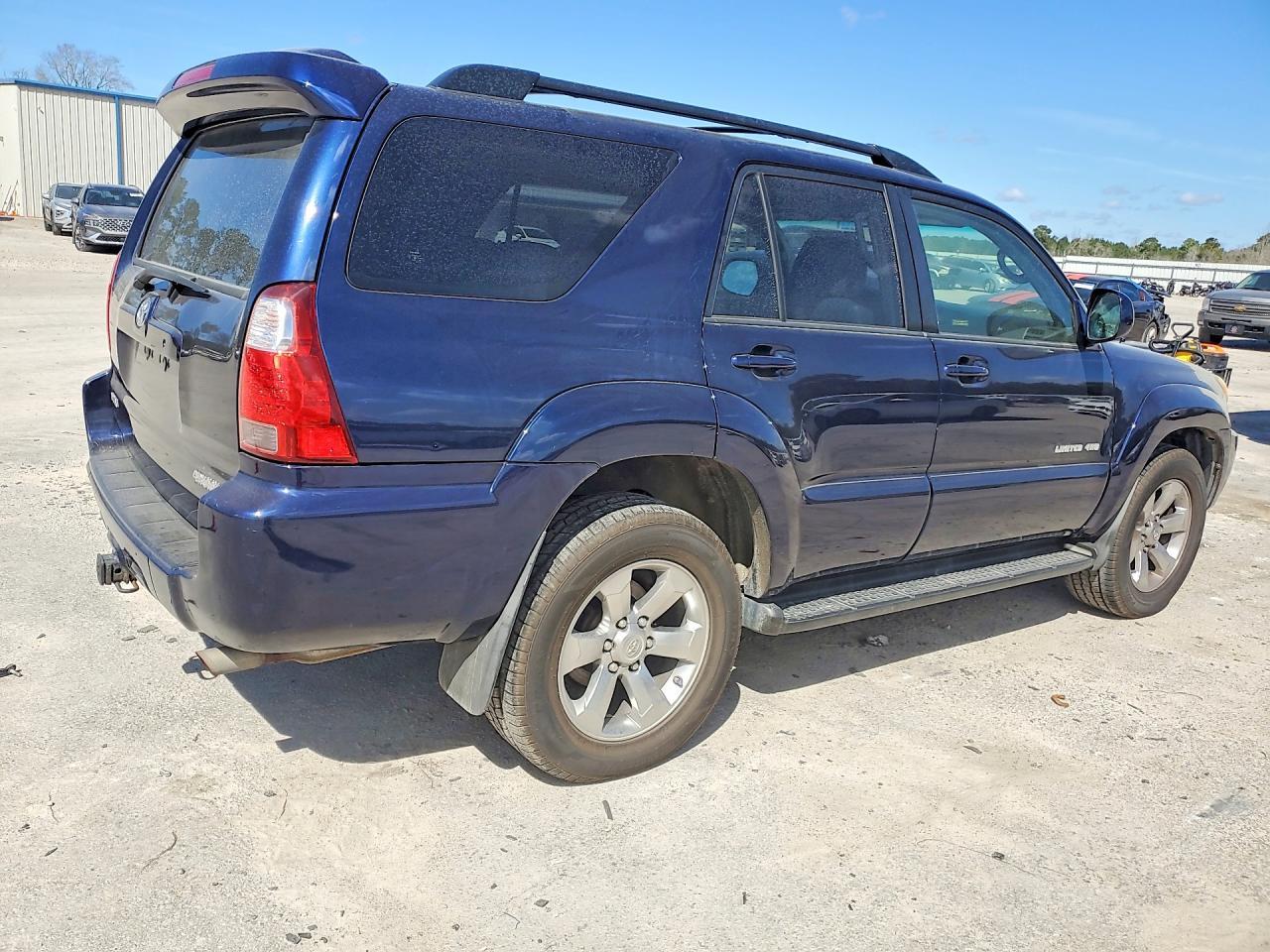 2007 Toyota 4Runner Limited - Image 3