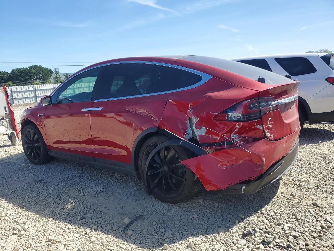 2018 Tesla Model X - Фото 2