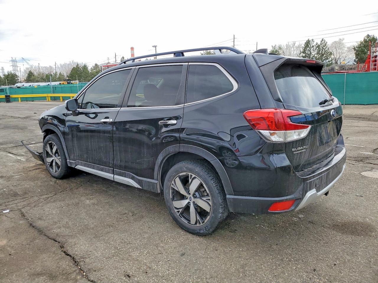 2019 Subaru Forester Touring - Фото 2
