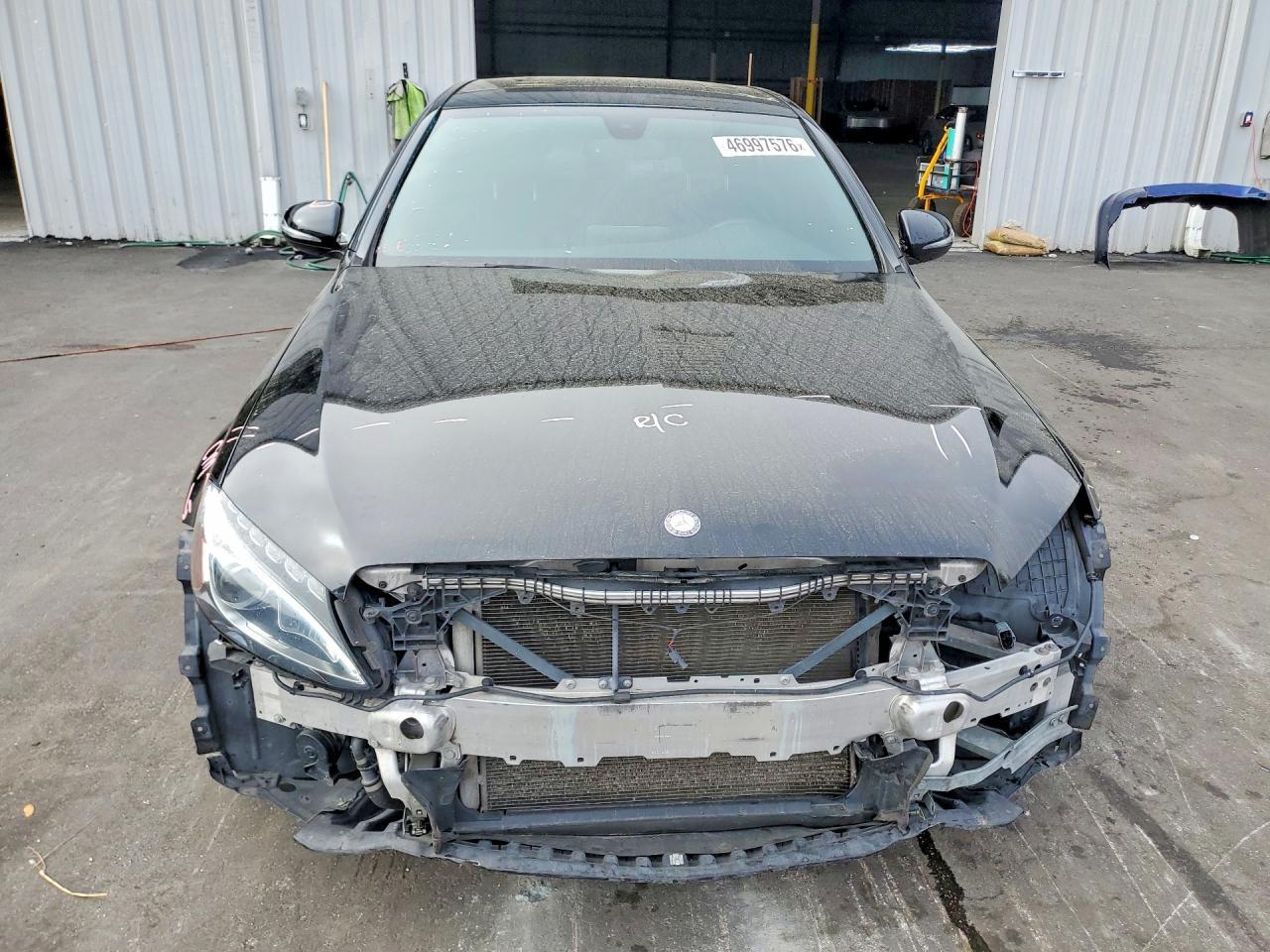 2016 Mercedes-Benz C 300 4Matic - Image 5