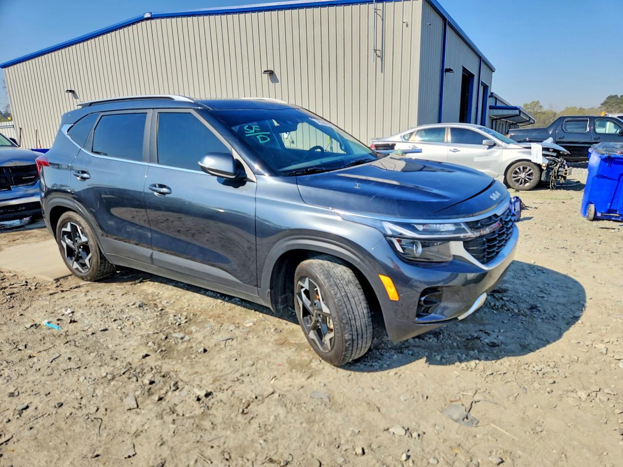 2025 Kia Seltos Ex - Image 4