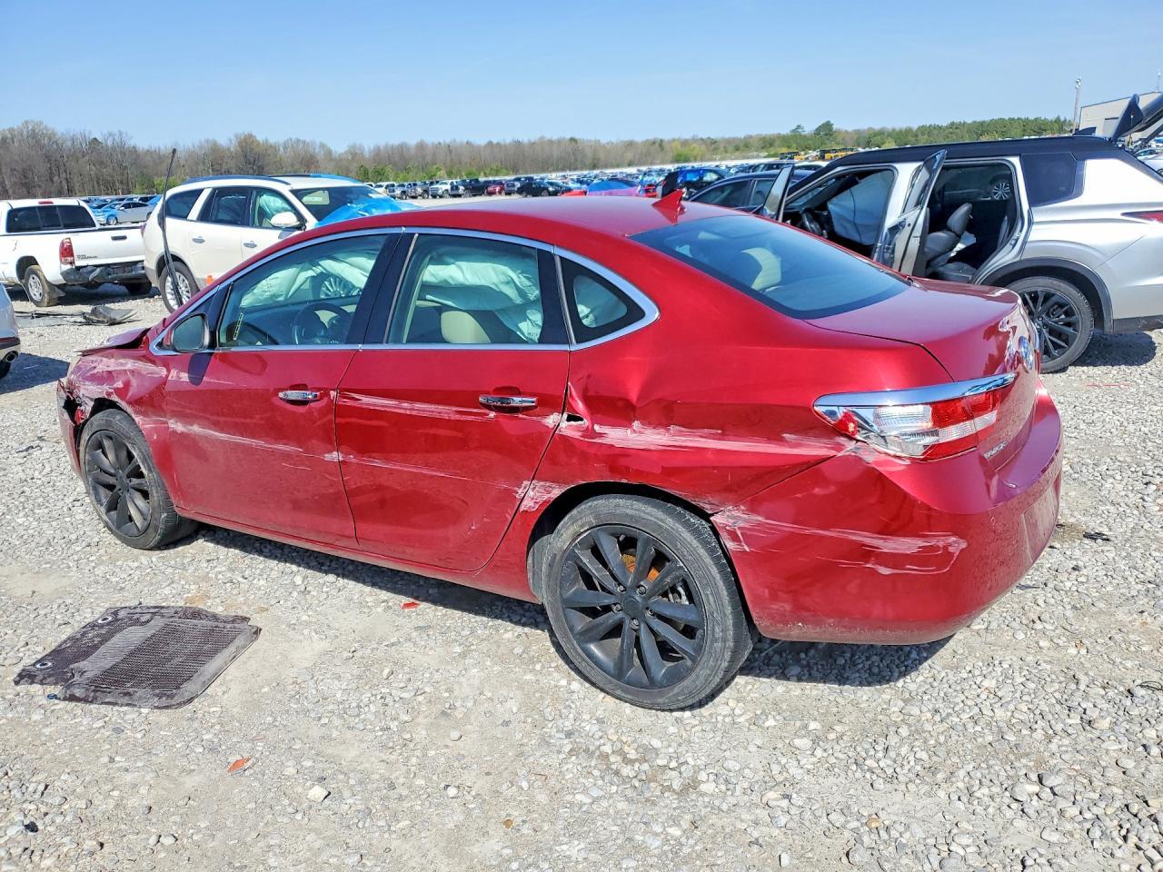 2014 Buick Verano - Image 2