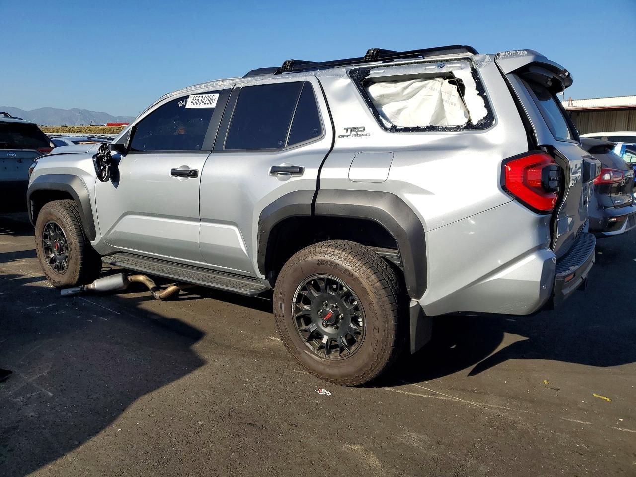 2025 Toyota 4Runner Trd Off-Road Premium - Image 2