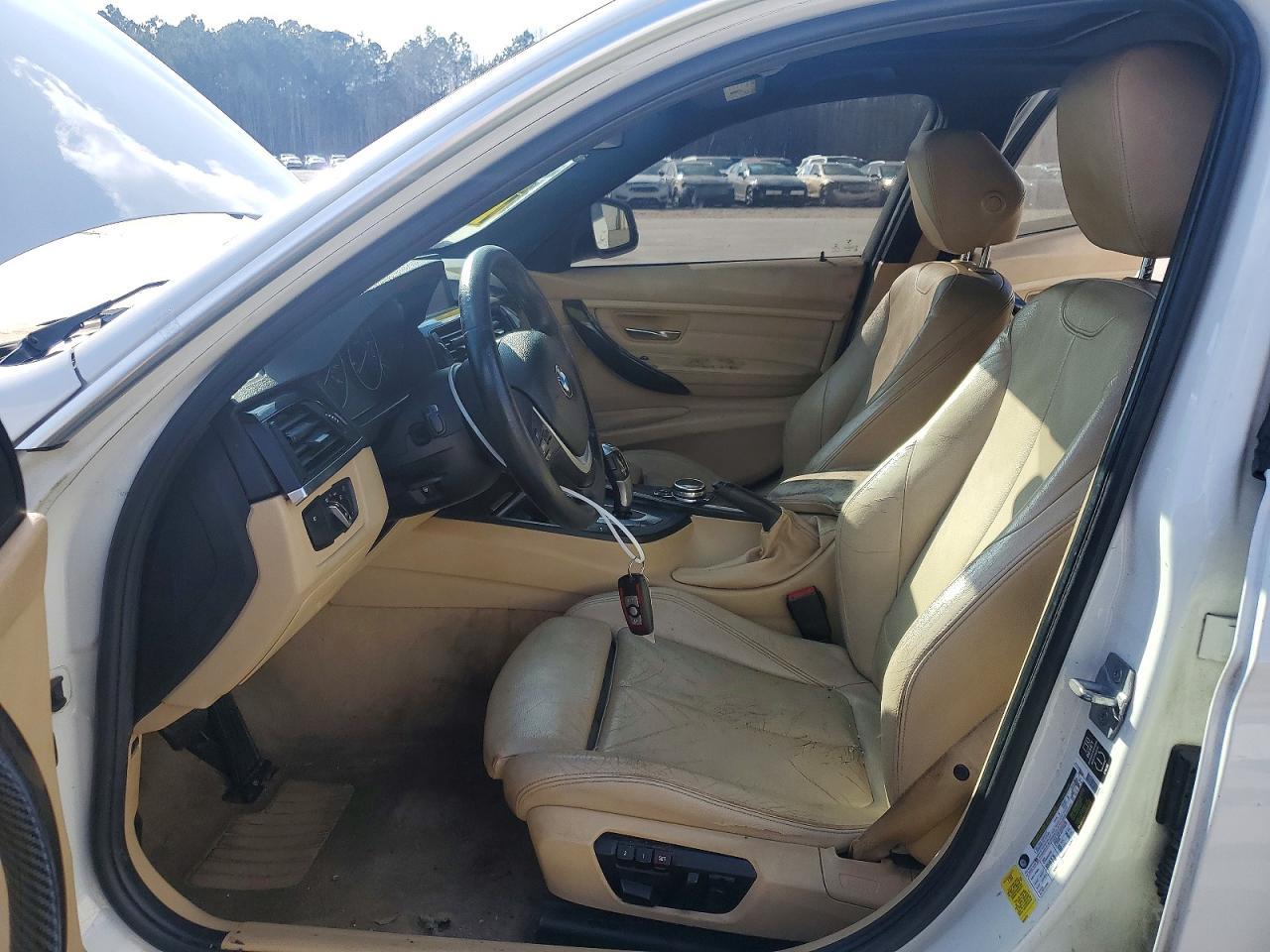 2015 BMW 3 Series - Фото 7