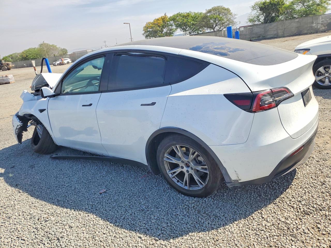 2022 Tesla Model Y - Image 2