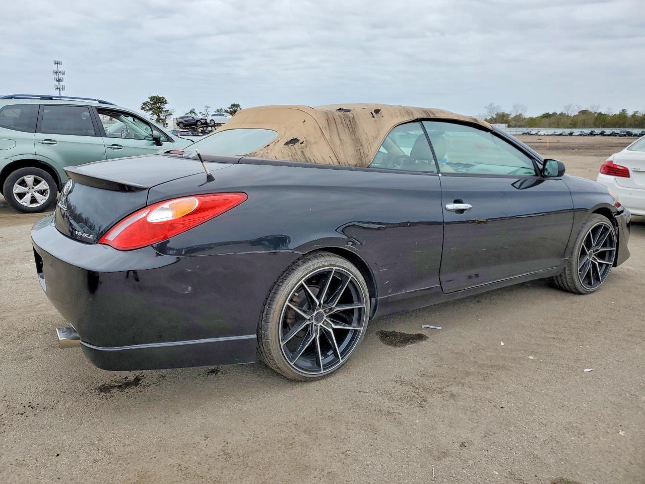 2005 Toyota Camry Solara Sle V6 - Image 3
