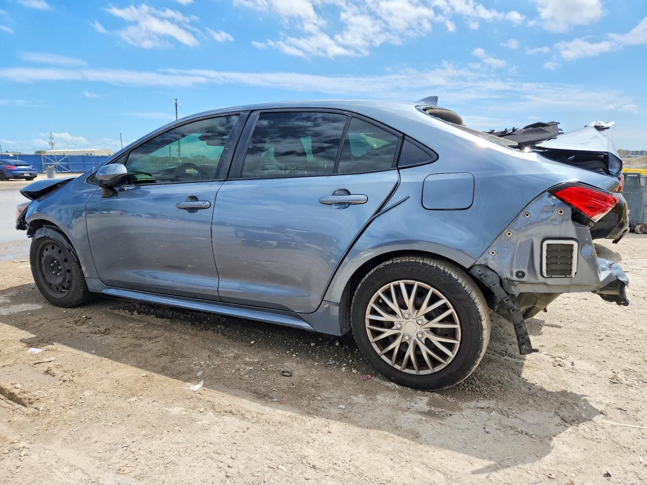 2020 Toyota Corolla Le - Фото 2
