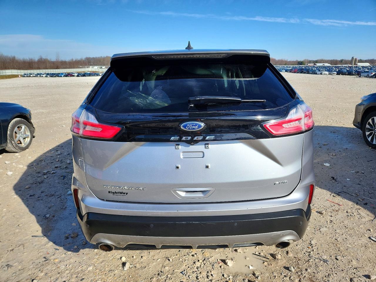 2022 Ford Edge Titanium - Фото 6
